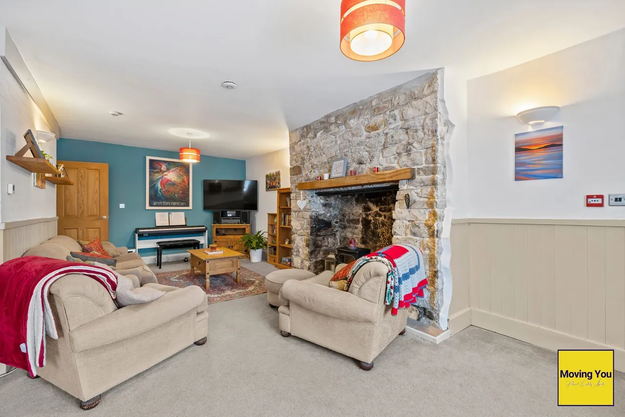 Cwmamman Road, Ammanford, Carmarthenshire, SA18 1NH, photo 4