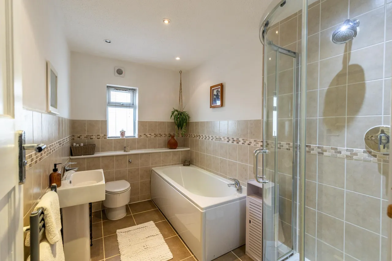 Brookleigh Avenue, Deeside, CH5, photo 20