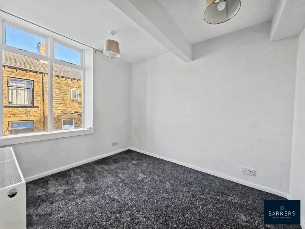Allen Croft Birkenshaw, Bradford, BD11, photo 6