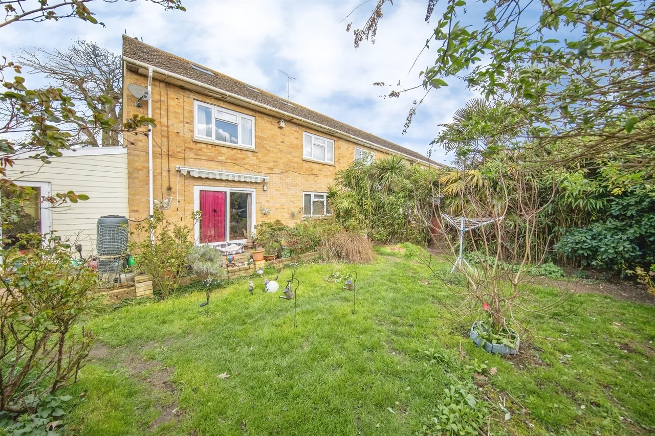 Suffolk Drive, Rendlesham, Woodbridge, photo 5