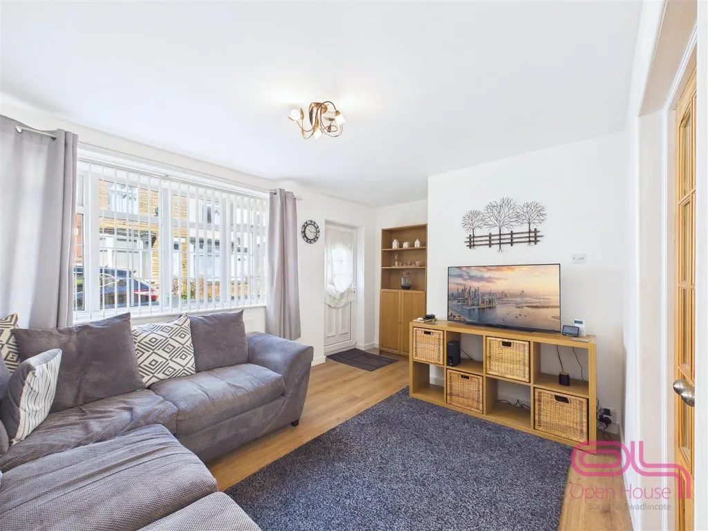 Midland Road, Swadlincote, DE11, photo 4