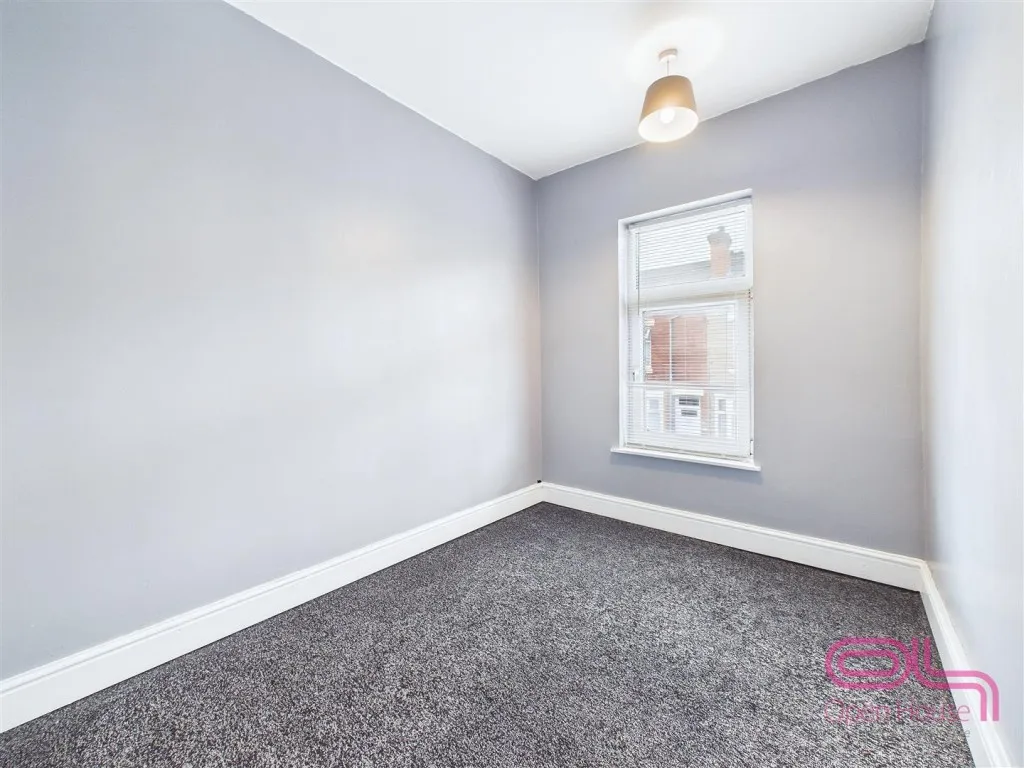 Midland Road, Swadlincote, DE11, photo 17