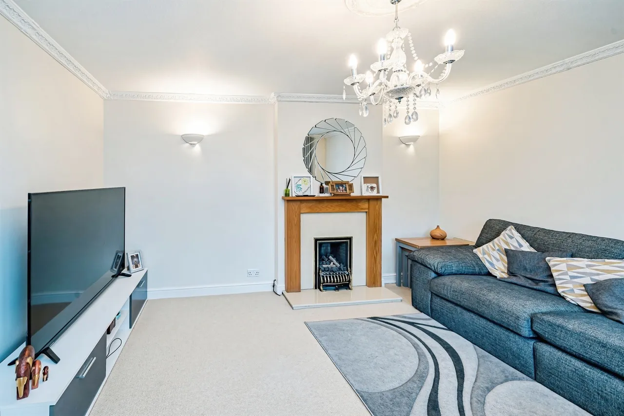 Lower Britwell Road, Slough, SL2, photo 6