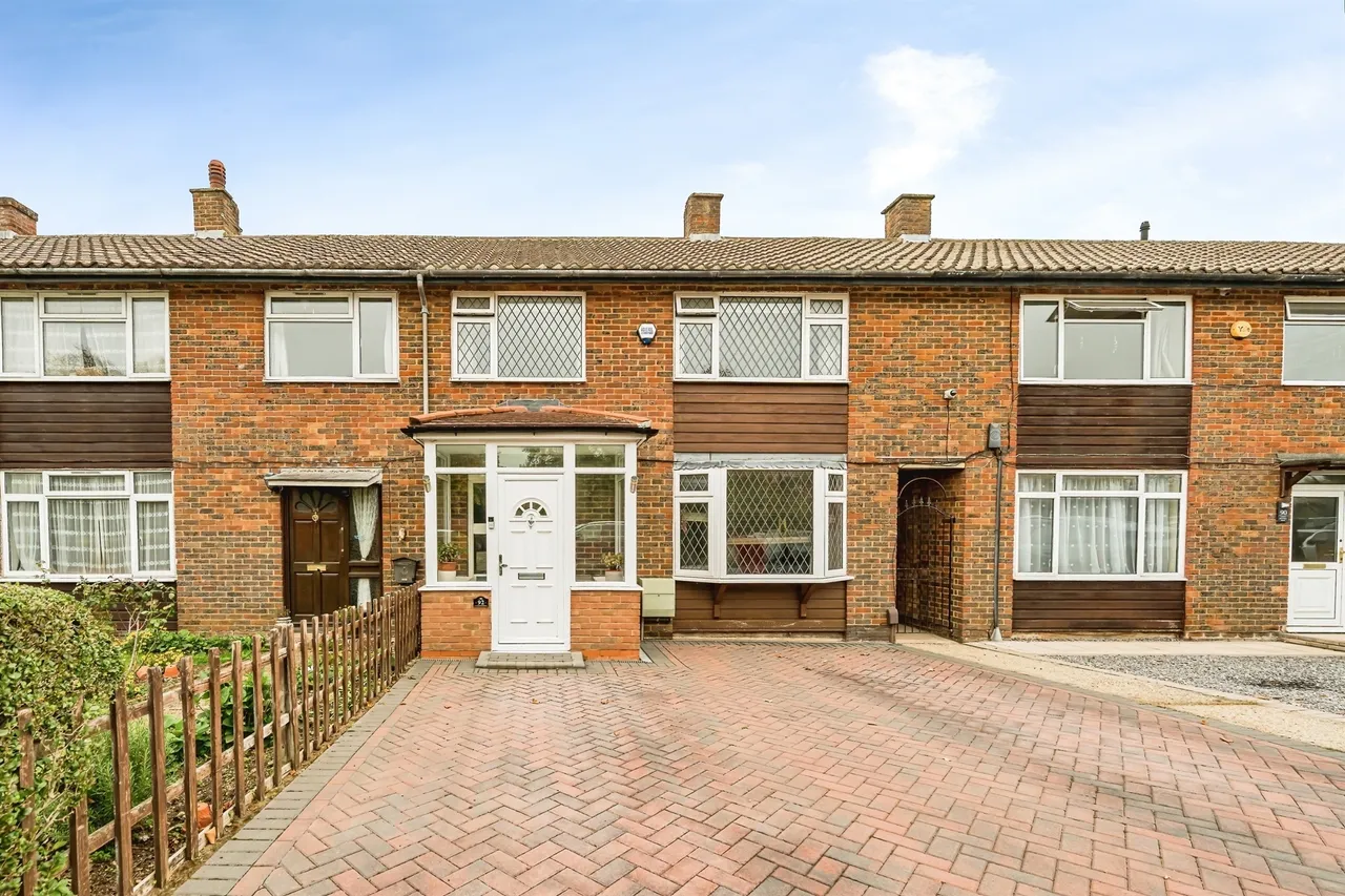 3 bed house for sale, Lower Britwell Road, Slough, SL2