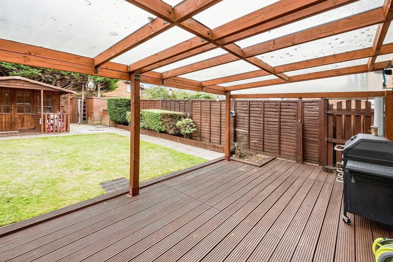 Lower Britwell Road, Slough, SL2, photo 16