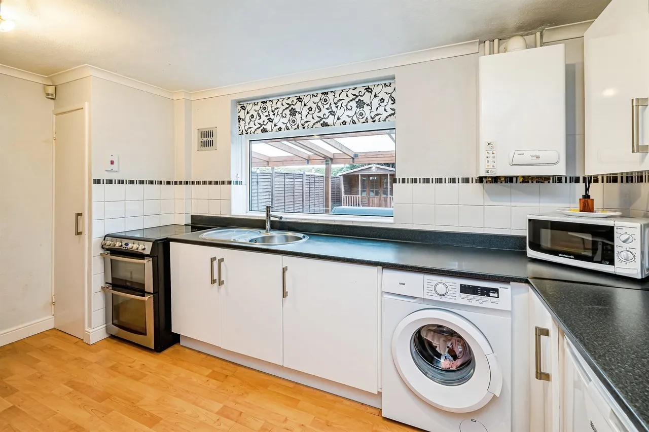 Lower Britwell Road, Slough, SL2, photo 3