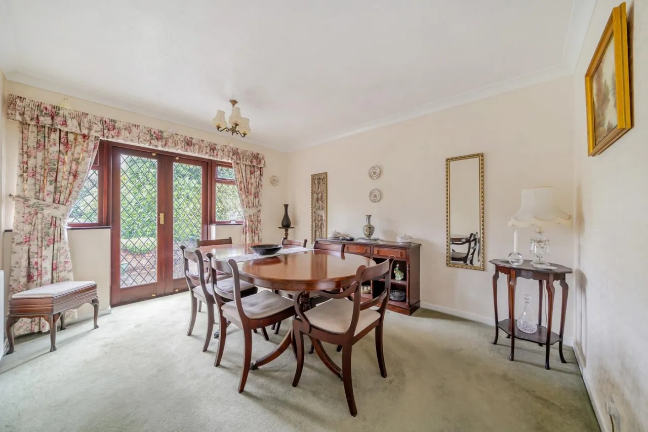 Gascoigne Avenue, Barwick in Elmet, LS15, photo 7