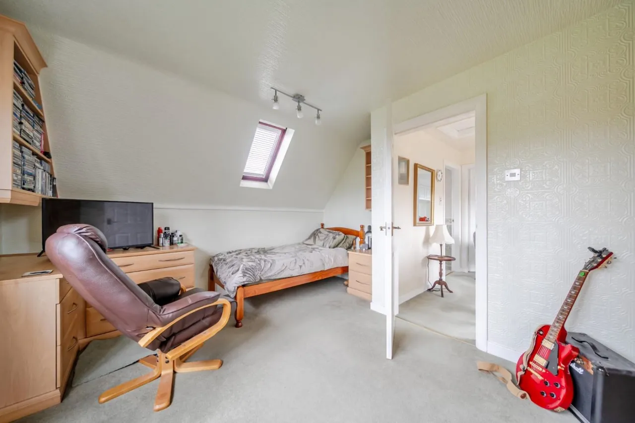 Gascoigne Avenue, Barwick in Elmet, LS15, photo 12