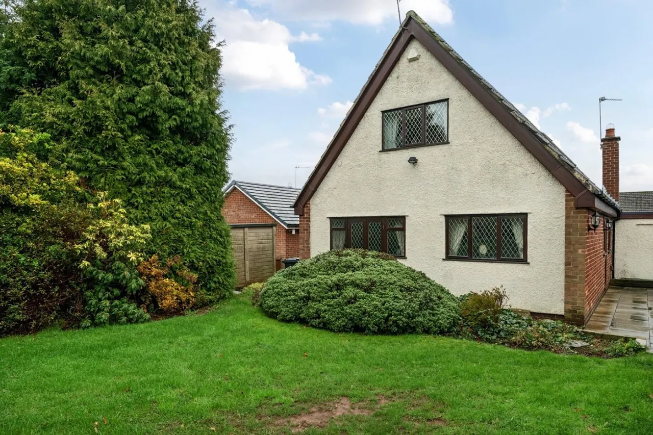 Gascoigne Avenue, Barwick in Elmet, LS15, photo 15