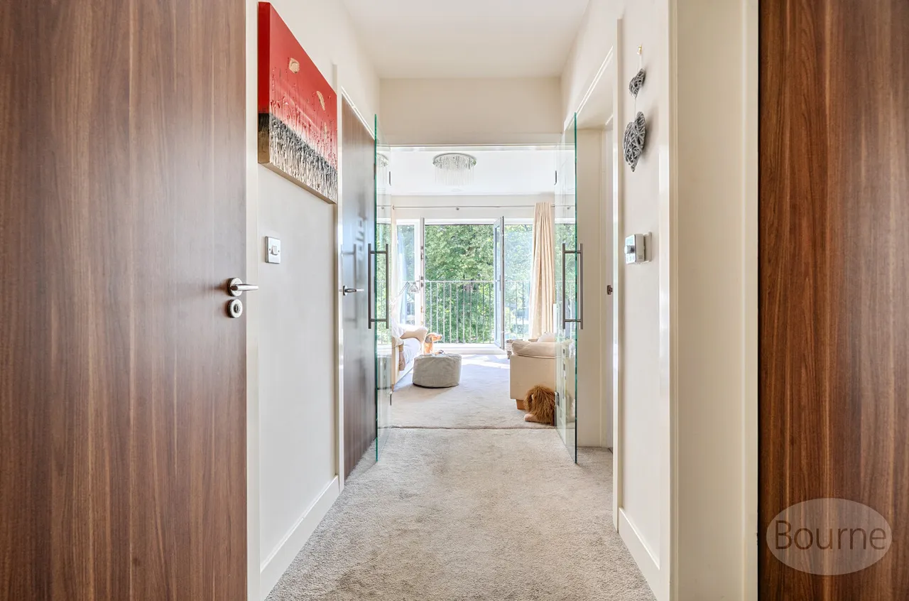 Uplands Road, Guildford, GU1, photo 17