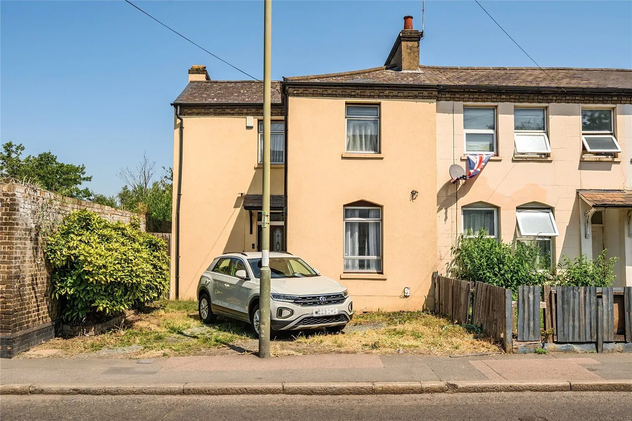 3 bed house for sale — Homesdale Road, Bromley, BR1