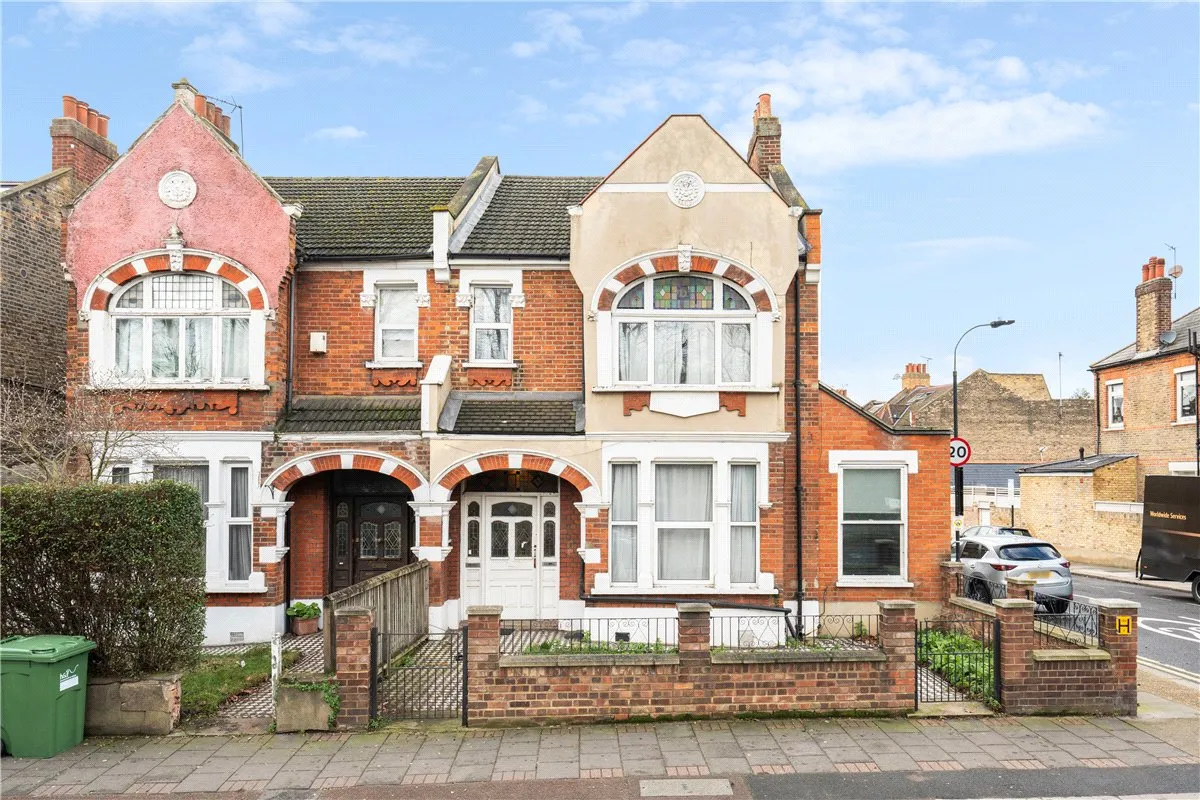Fulham Palace Road, London, SW6, photo 10
