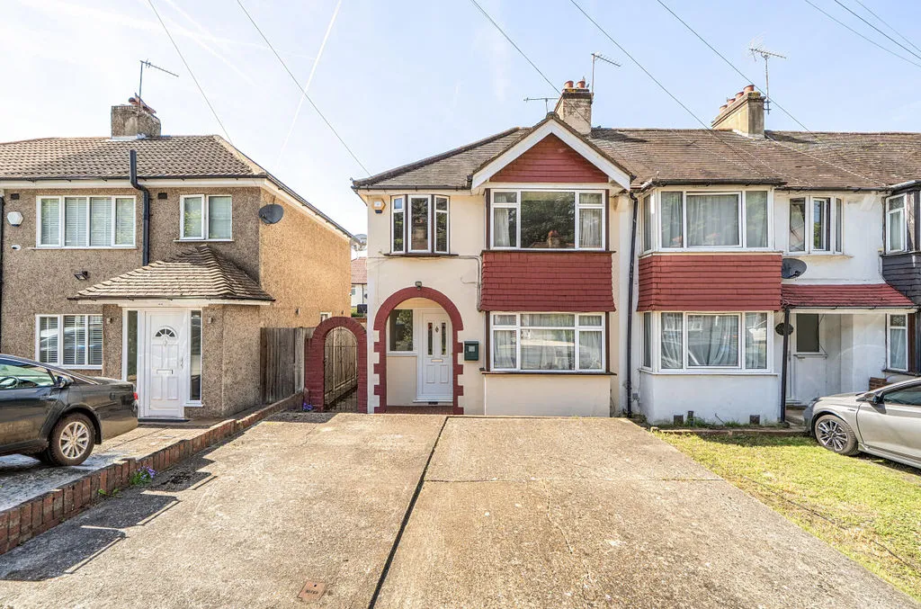 Glenn Avenue, Purley CR8 2AJ, photo 2