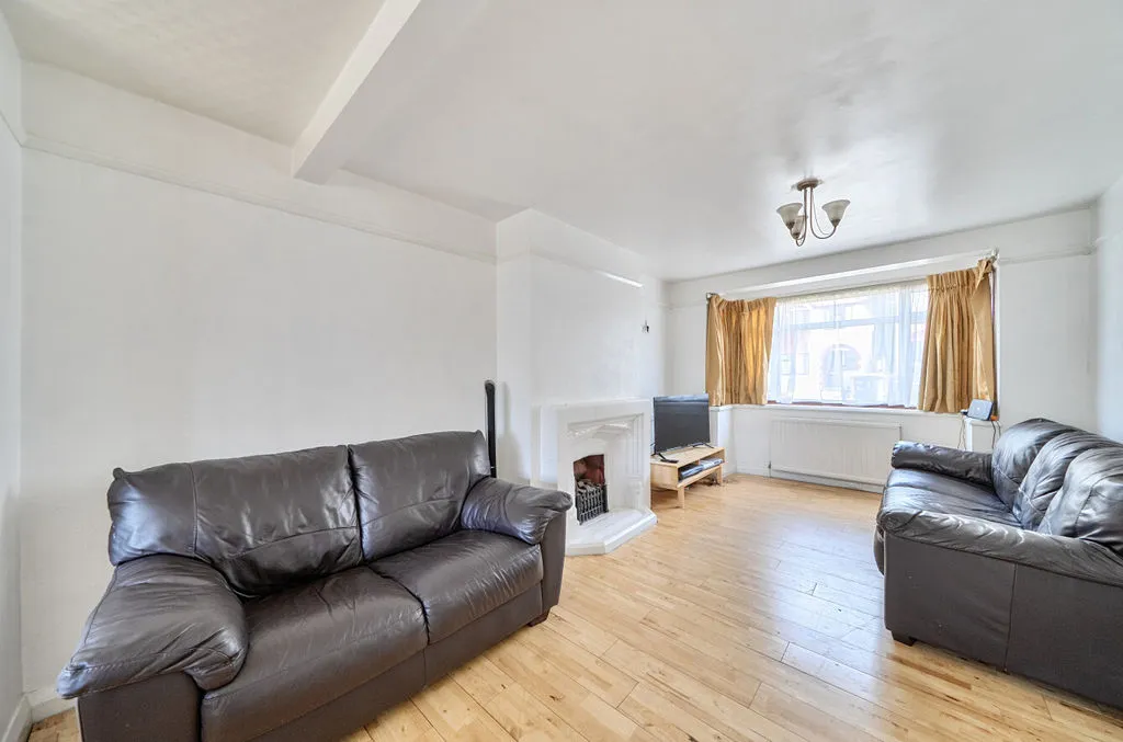 Glenn Avenue, Purley CR8 2AJ, photo 7