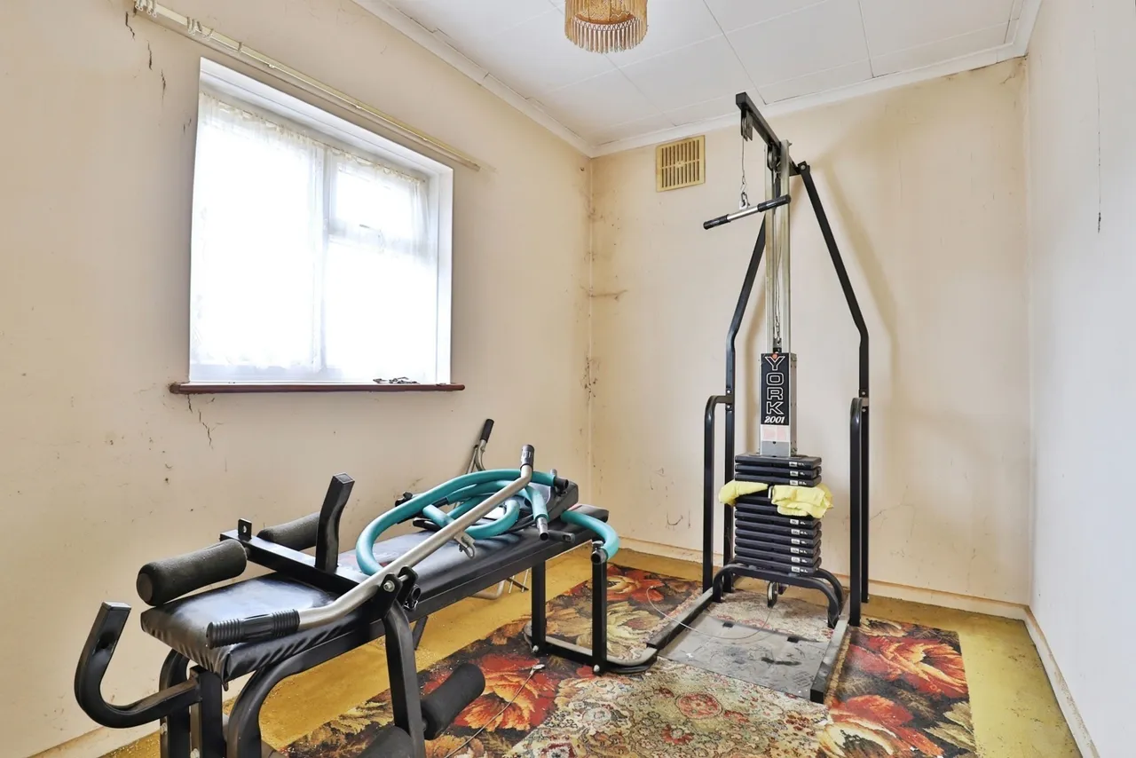Kimmeridge Avenue, Poole, BH12, photo 9