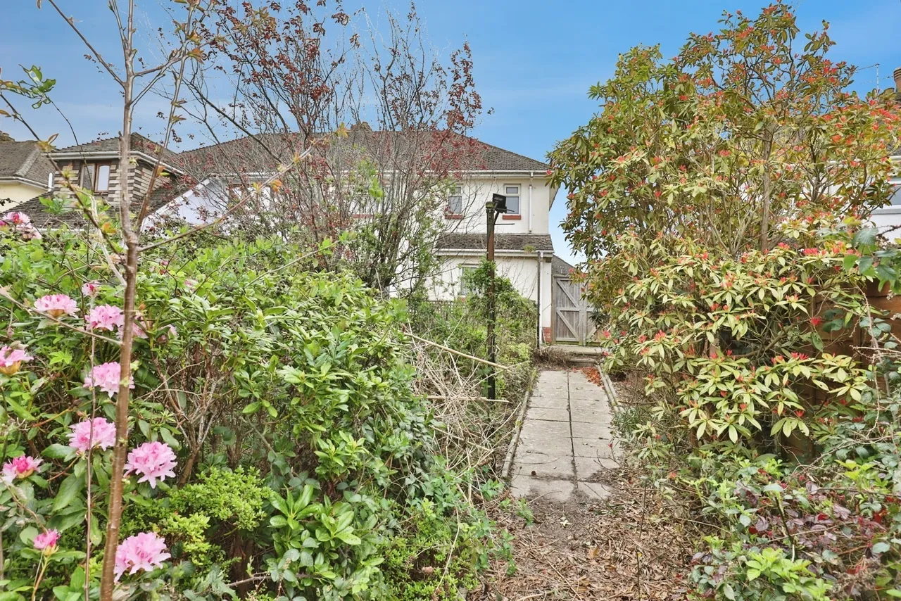 Kimmeridge Avenue, Poole, BH12, photo 13