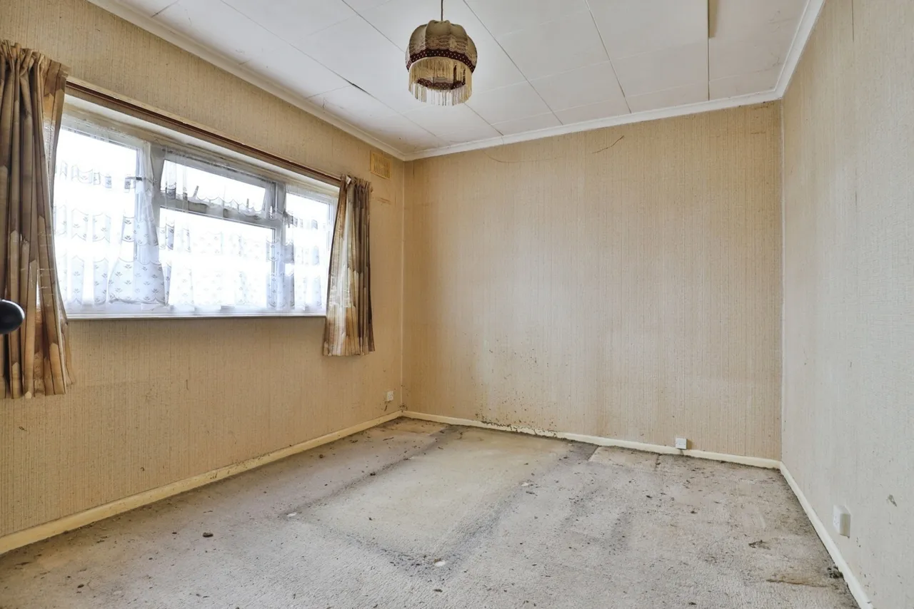 Kimmeridge Avenue, Poole, BH12, photo 8