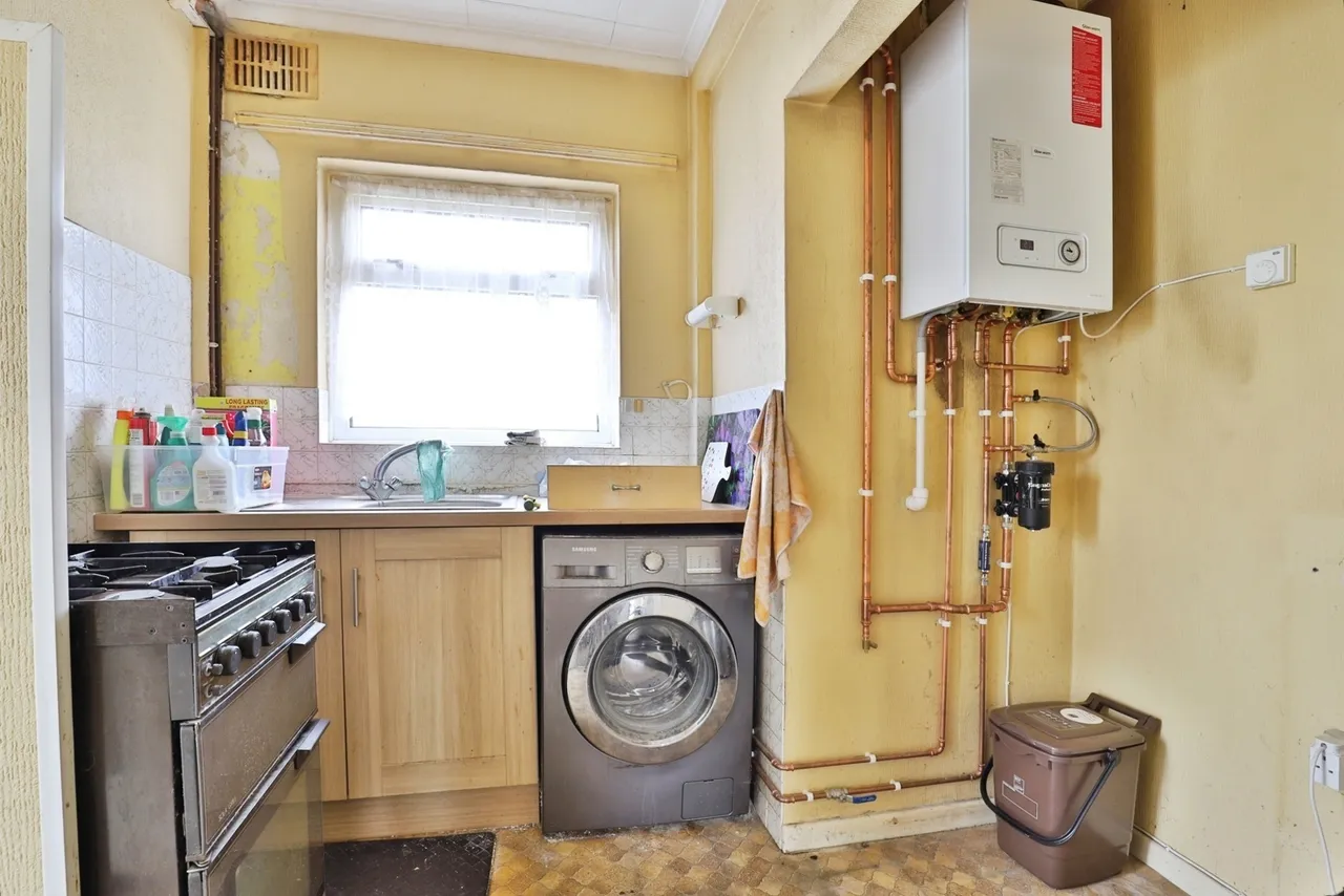 Kimmeridge Avenue, Poole, BH12, photo 6