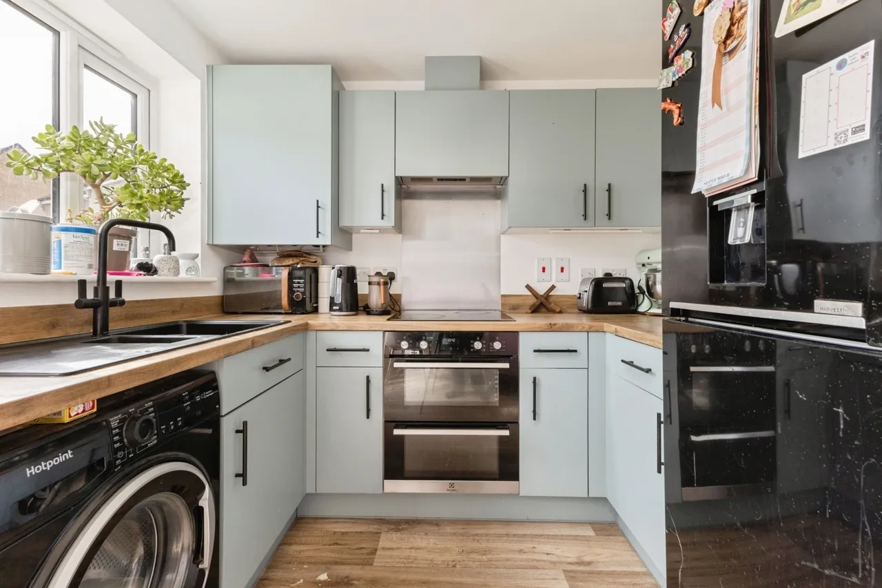 Huxley Mead, Wymondham, NR18, photo 8