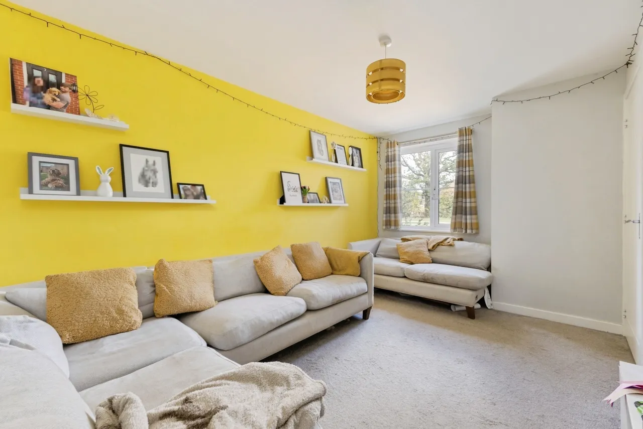 Huxley Mead, Wymondham, NR18, photo 4