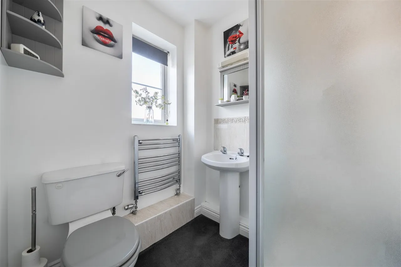 Millennium Close, Devizes, SN10, photo 12