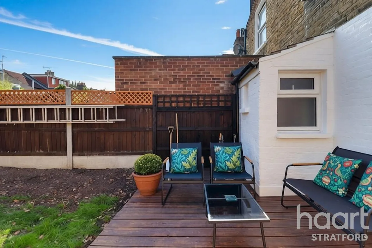 Harcourt Road, London, E15, photo 21
