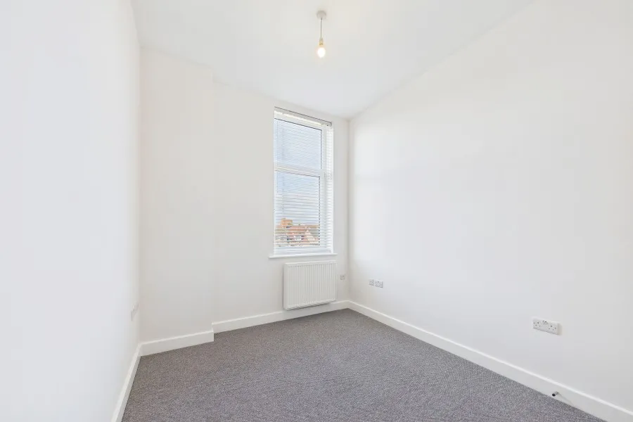 Bradley Court, Camberley, GU15, photo 7
