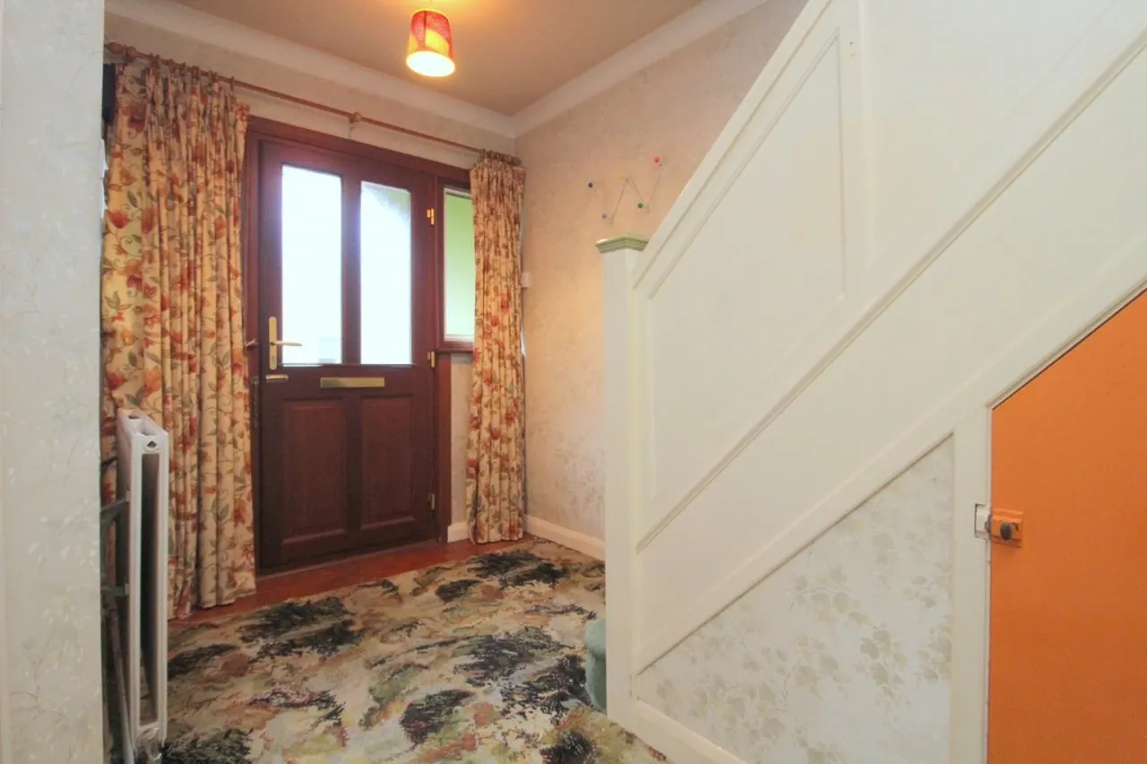 Fontmell Park, Ashford, TW15, photo 7