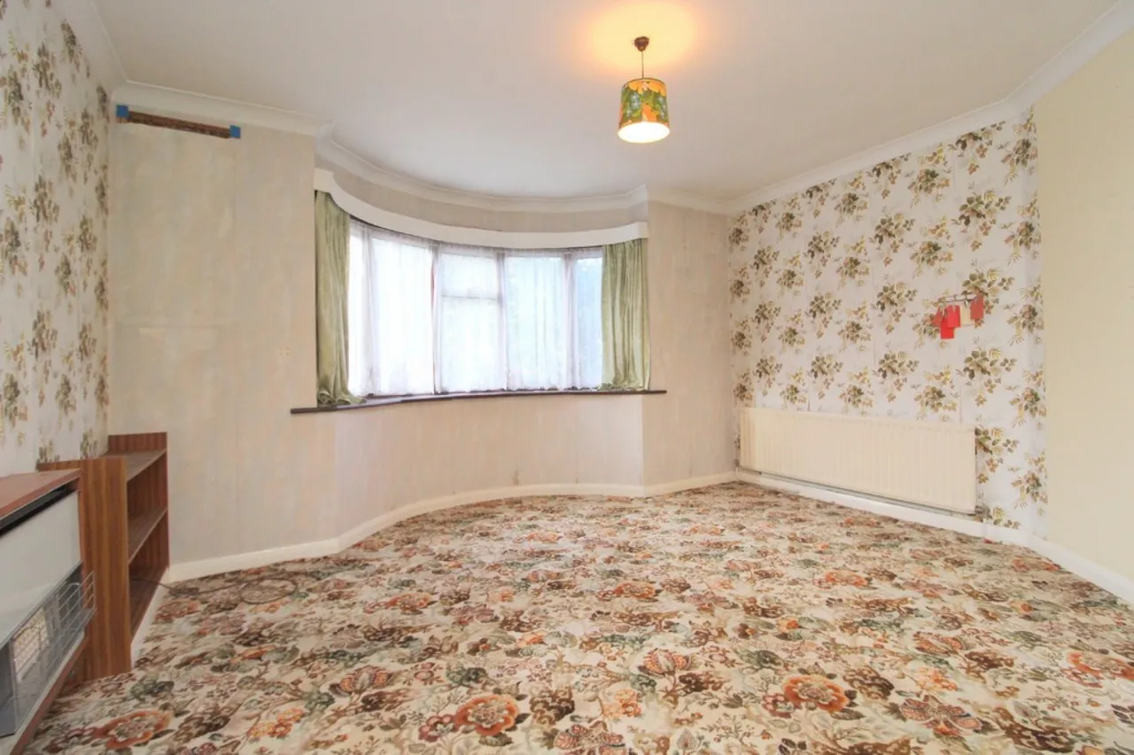 Fontmell Park, Ashford, TW15, photo 5