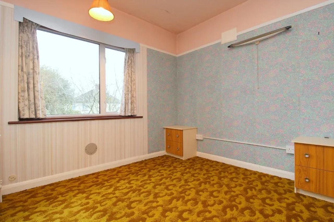 Fontmell Park, Ashford, TW15, photo 9