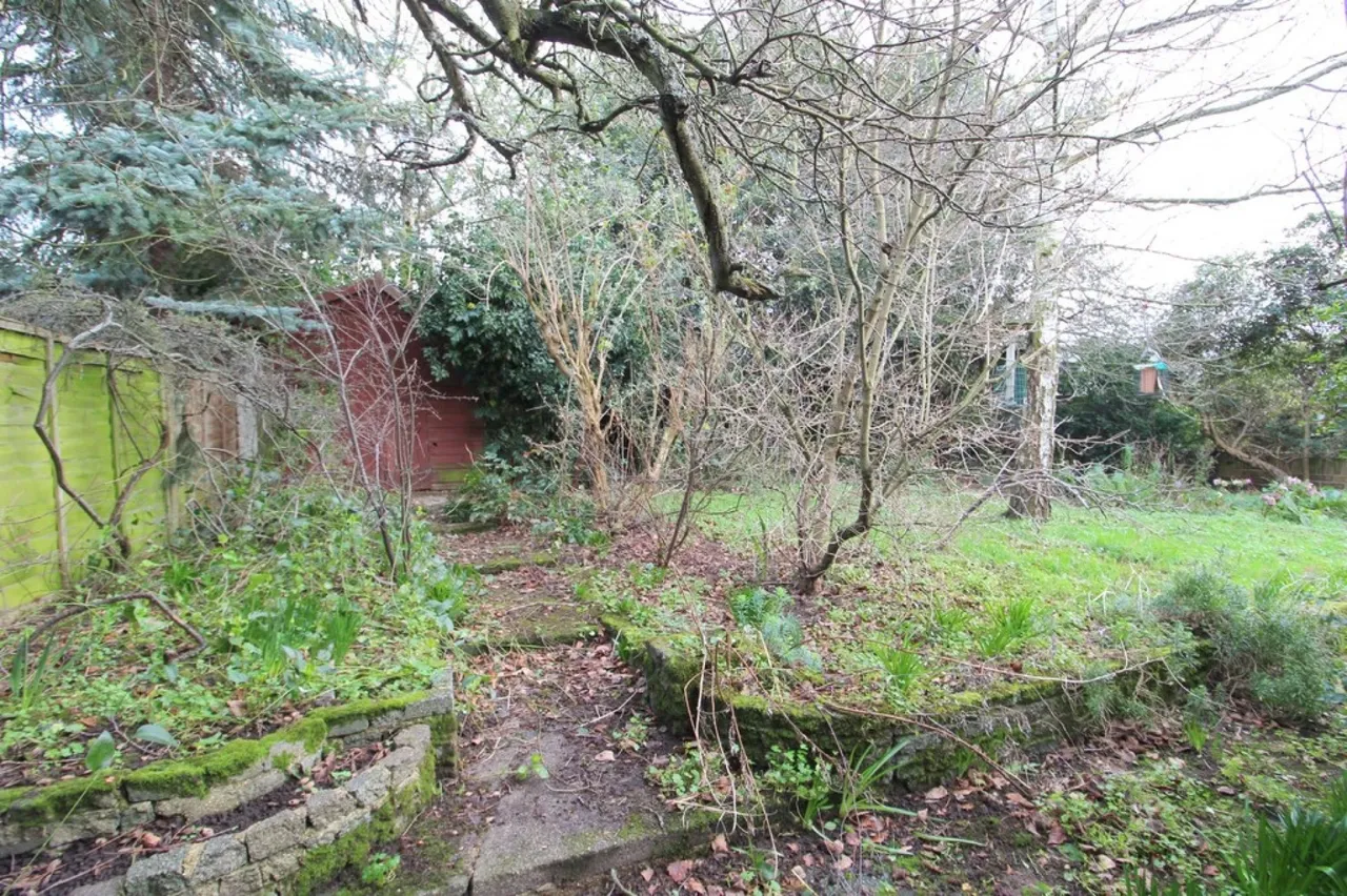 Fontmell Park, Ashford, TW15, photo 15