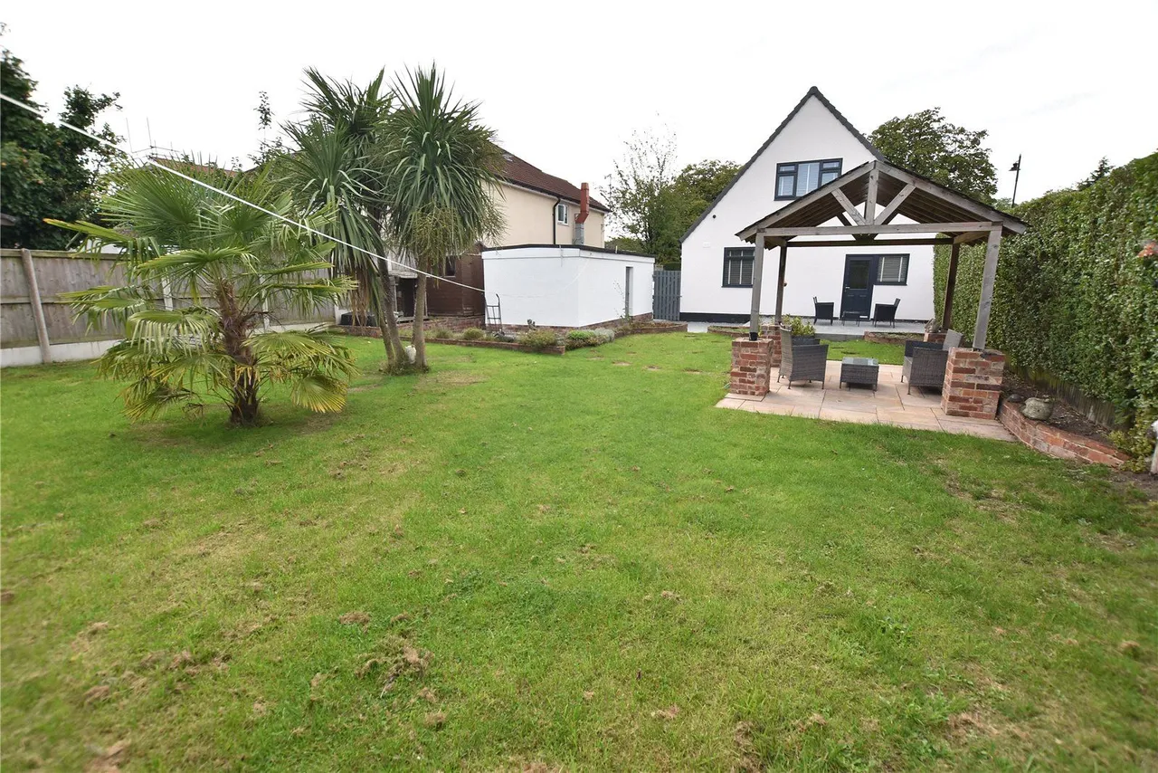 Station Road, Scholes, LS15, photo 23
