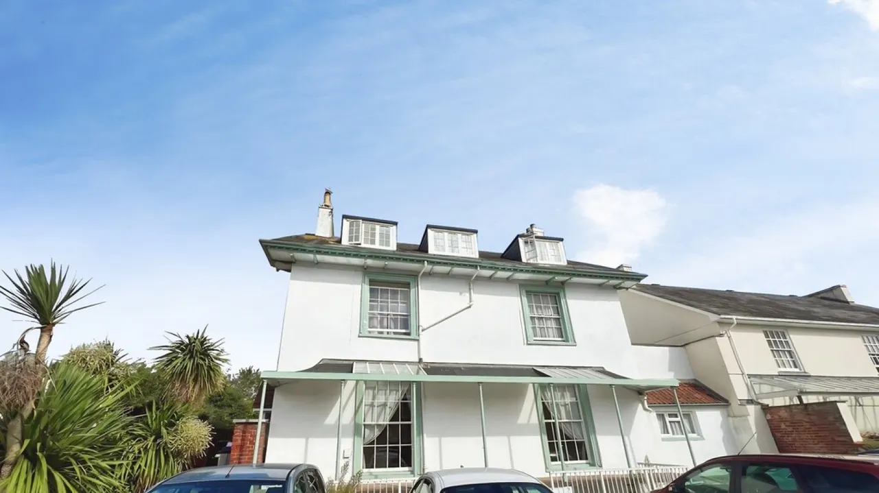 1 bed flat to rent, Hansdon Lodge, EX1