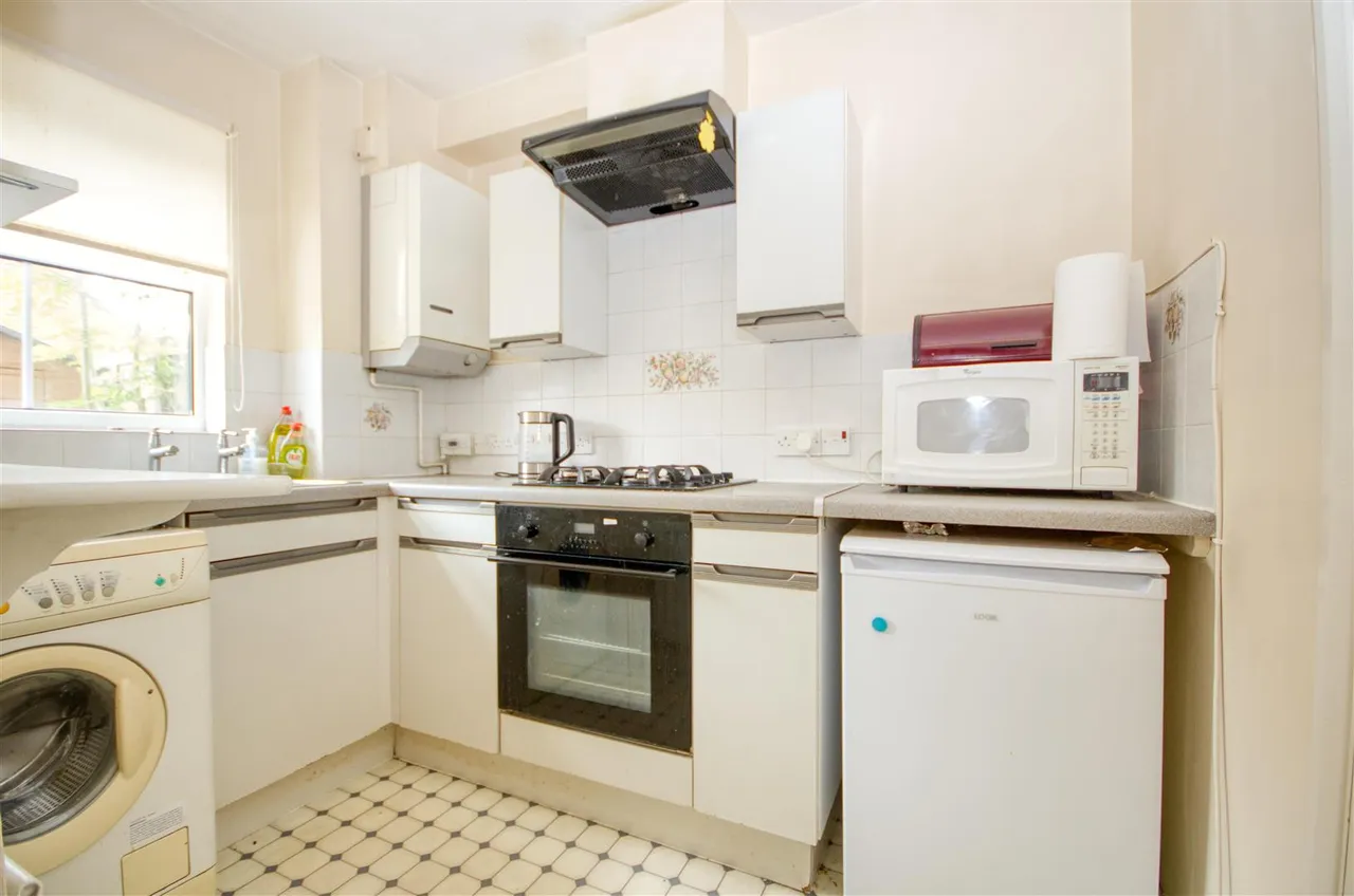 Hatch Mead, West End, Southampton, SO30 3NE, photo 4
