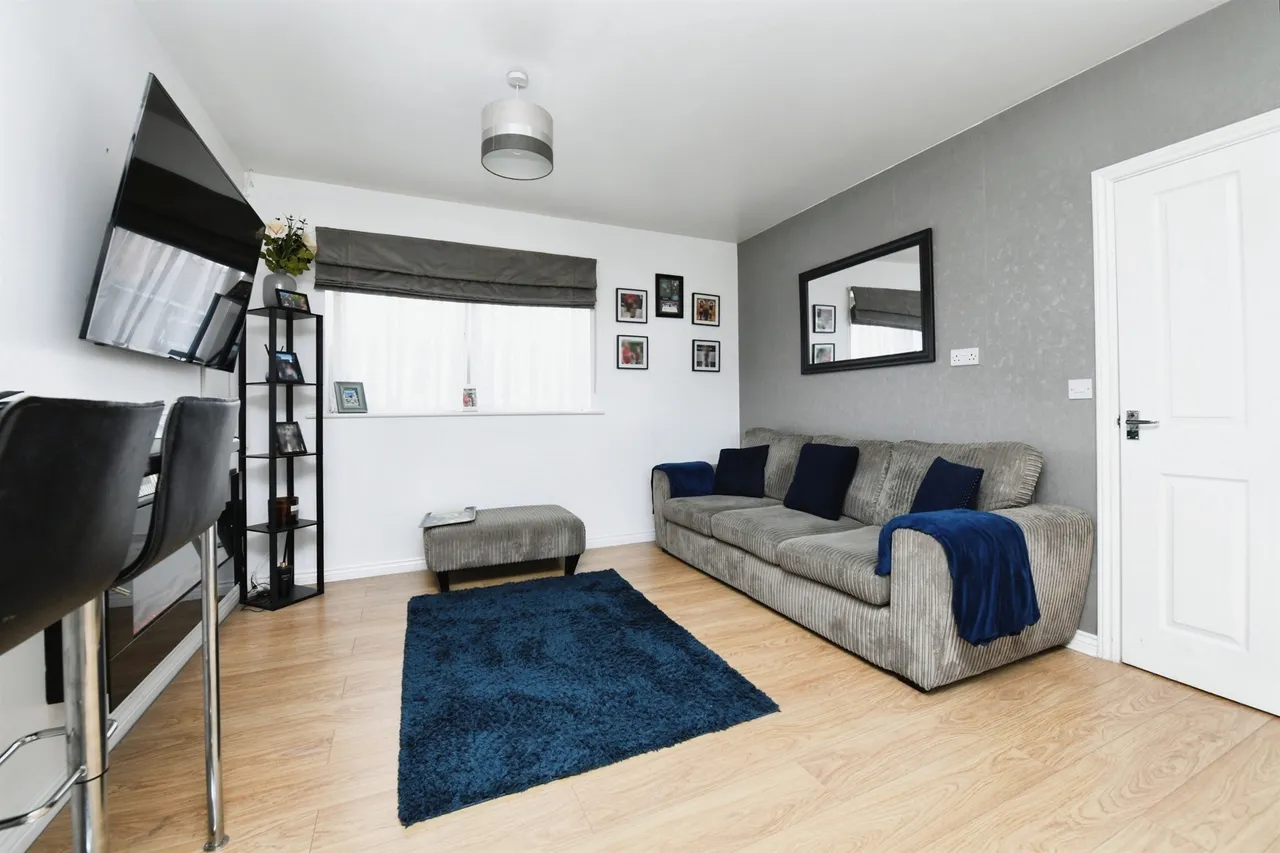 Hobart Close, Chelmsford, CM1, photo 4