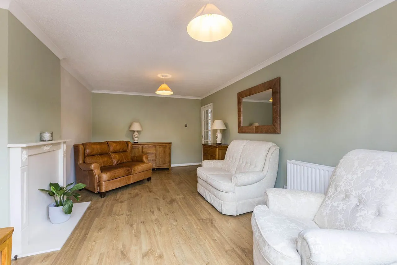 Balmoral, Cranbrook Drive, Maidenhead, Berkshire, photo 5