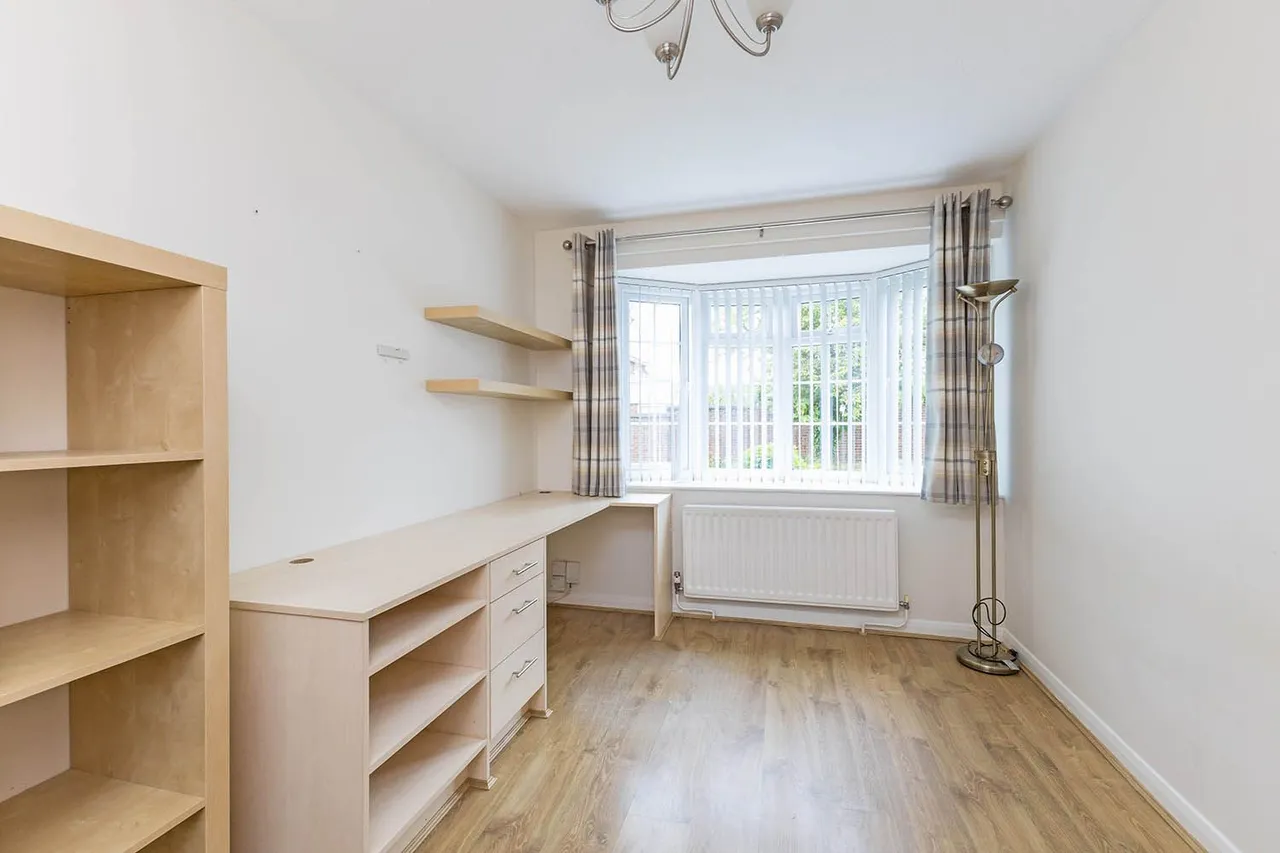 Balmoral, Cranbrook Drive, Maidenhead, Berkshire, photo 7