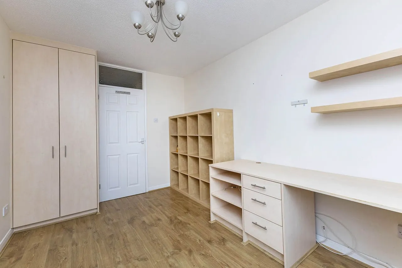 Balmoral, Cranbrook Drive, Maidenhead, Berkshire, photo 8