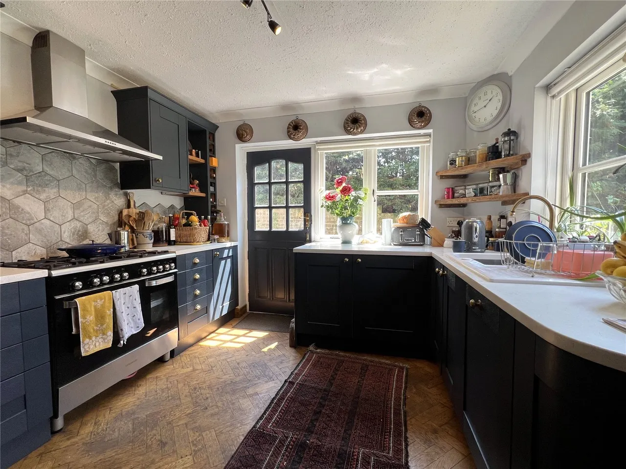Brook Hill, Norley Wood, Lymington, Hampshire, SO41 5RQ, photo 2