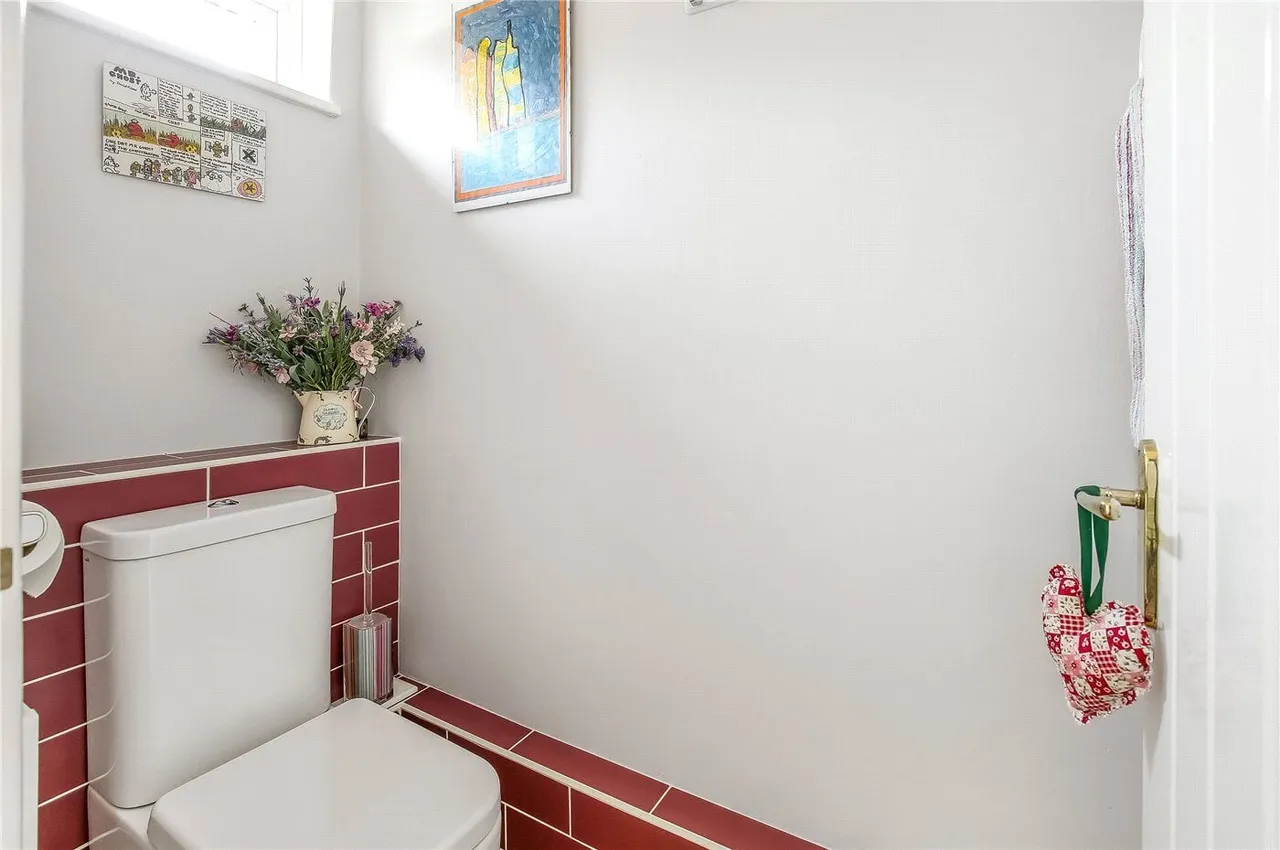 Eling Close, Winchester, SO22, photo 6