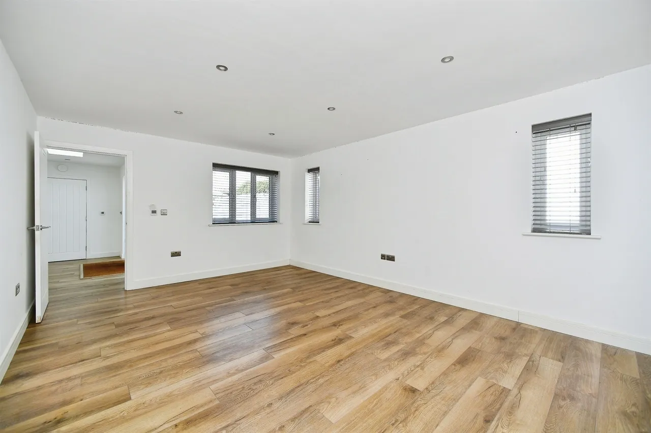 Crescent Drive South, Brighton, photo 9