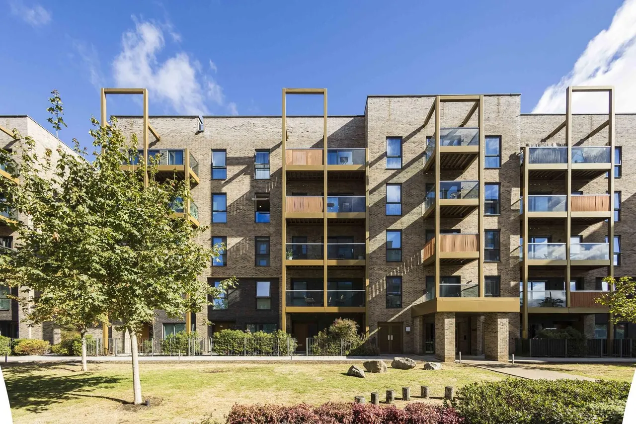 1 bed flat for sale — Colindale Gardens, Colindale