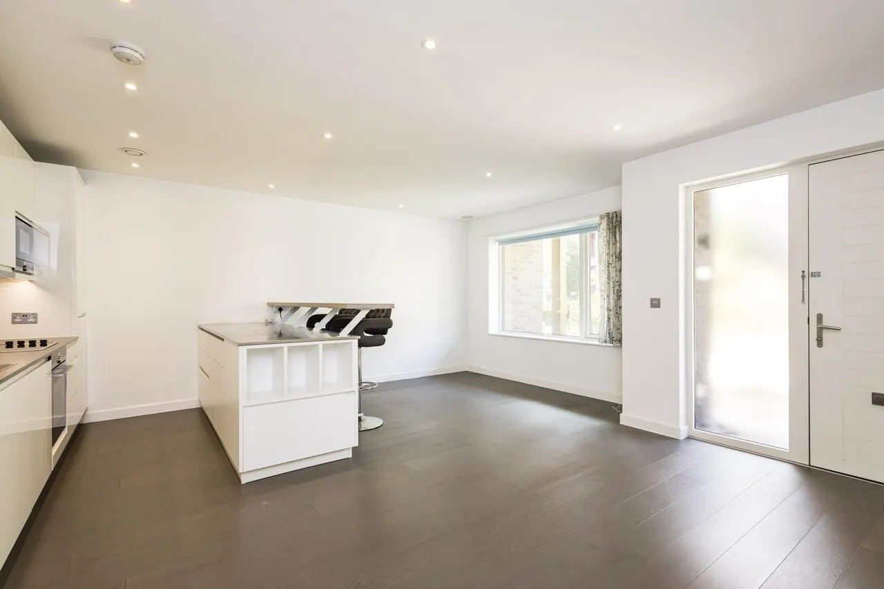 Colindale Gardens, Colindale, photo 6