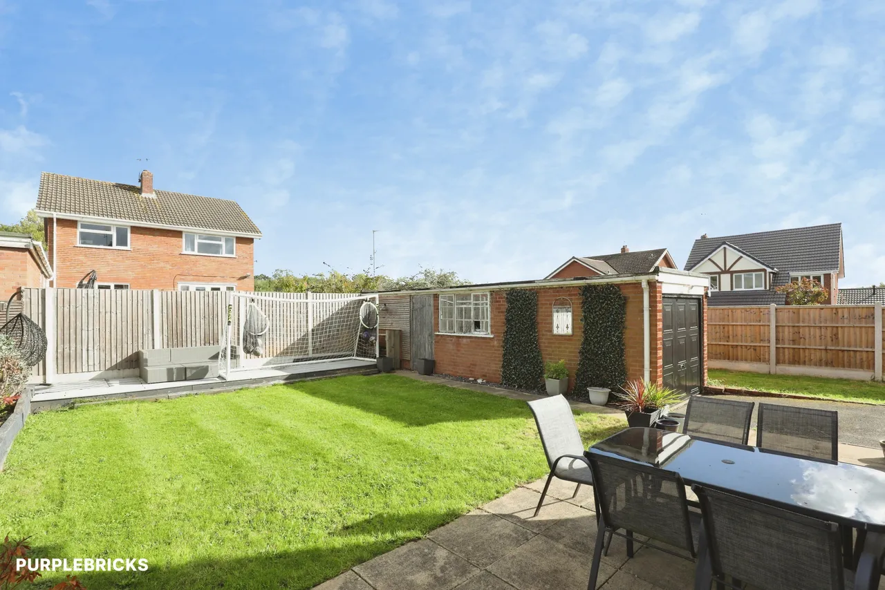 Laxton Grove, Stoke-On-Trent, ST4, photo 34