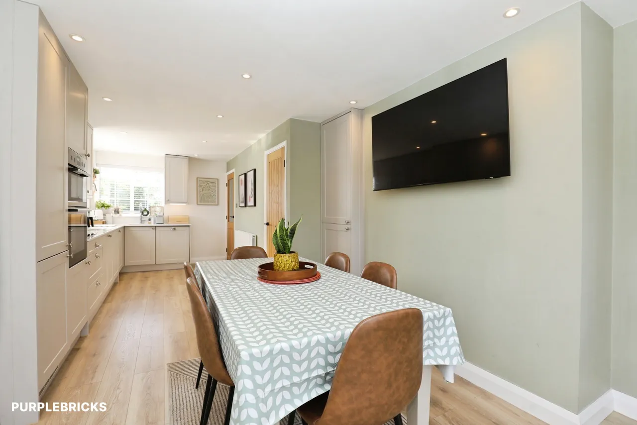 Laxton Grove, Stoke-On-Trent, ST4, photo 6