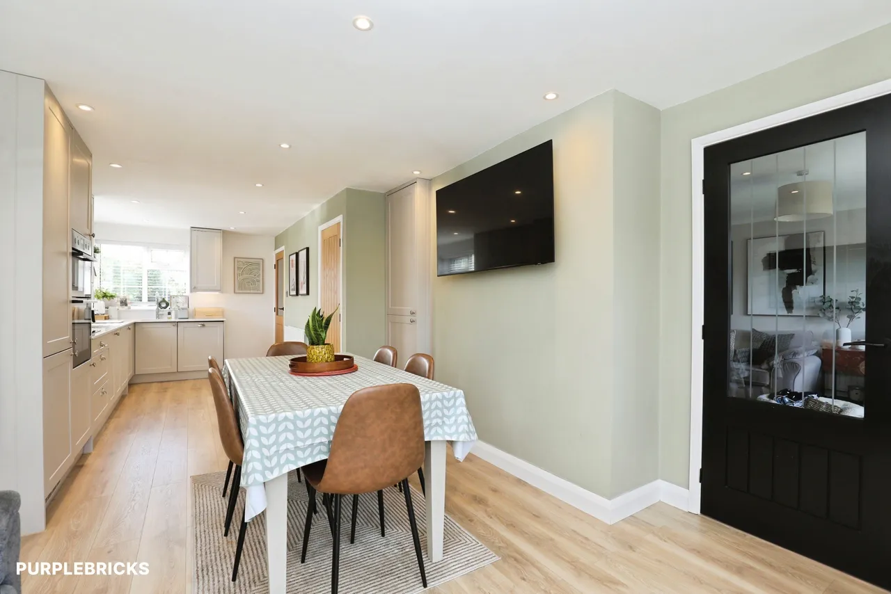 Laxton Grove, Stoke-On-Trent, ST4, photo 5