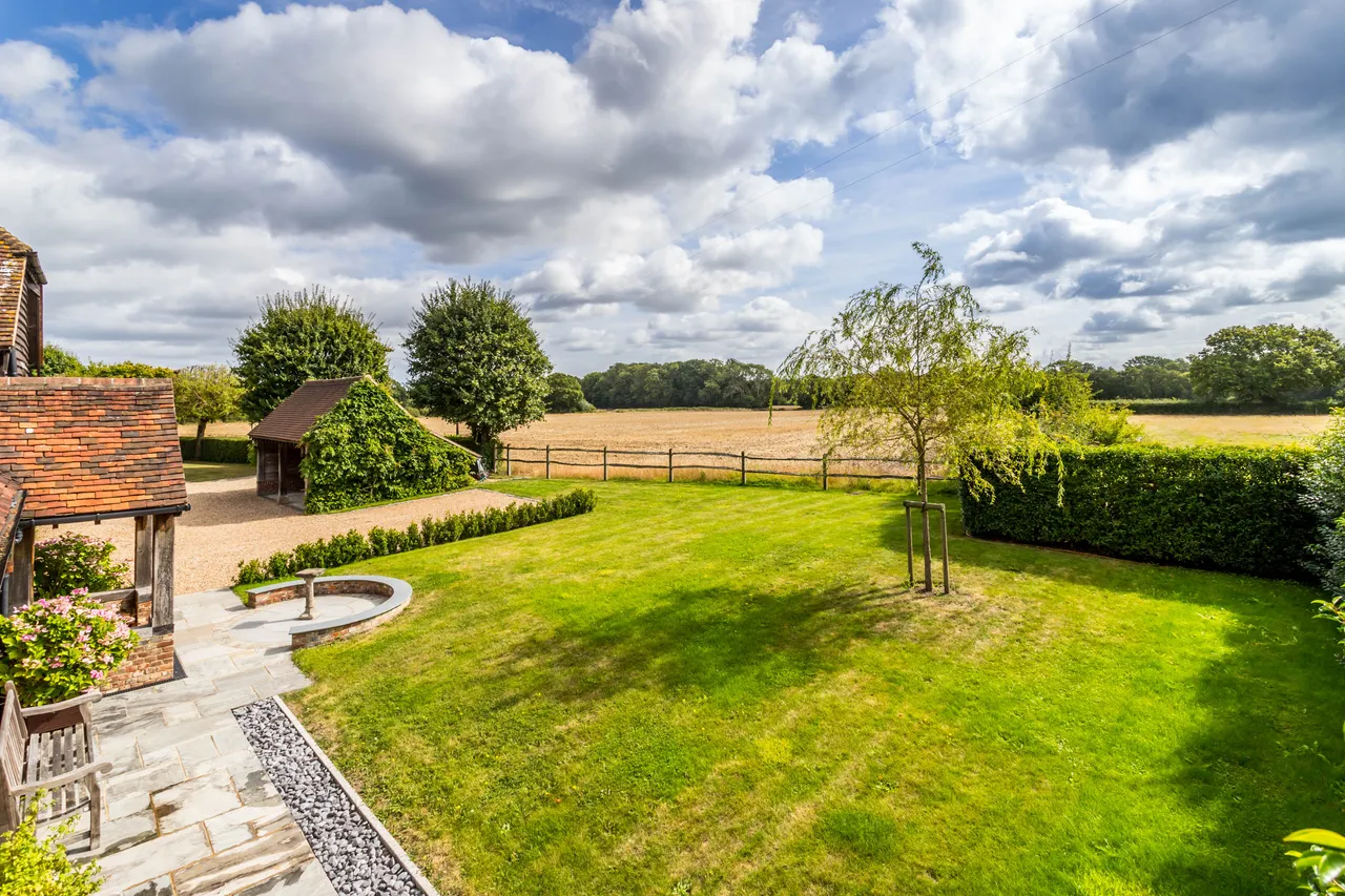 West End Lane, Haslemere, GU27, photo 4