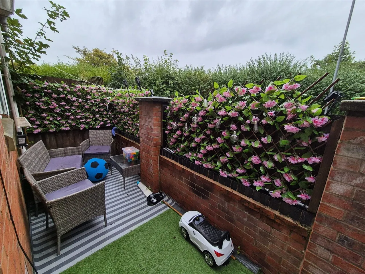Mote Hill Court, Warrington, WA1, photo 6