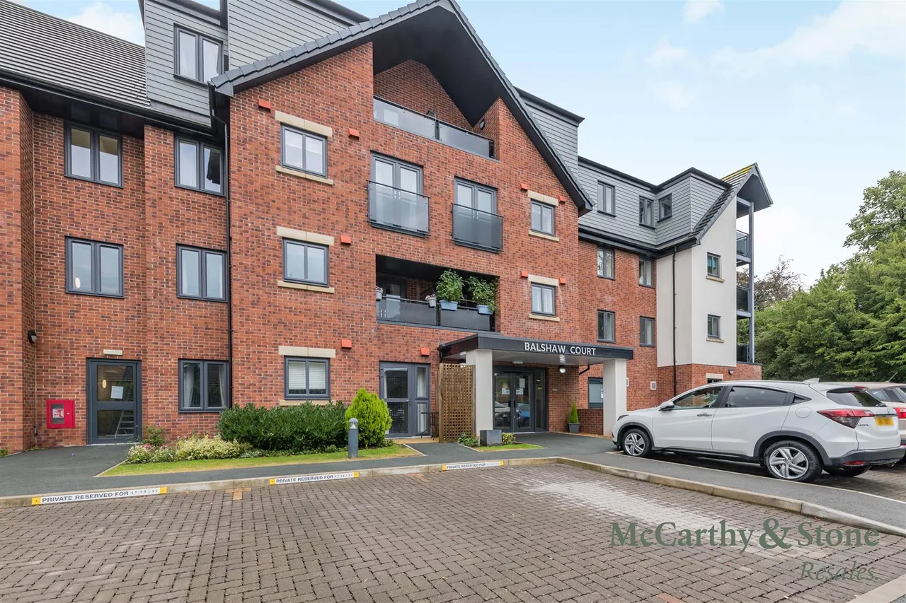 Burlington Gardens, Leyland, PR25, photo 22