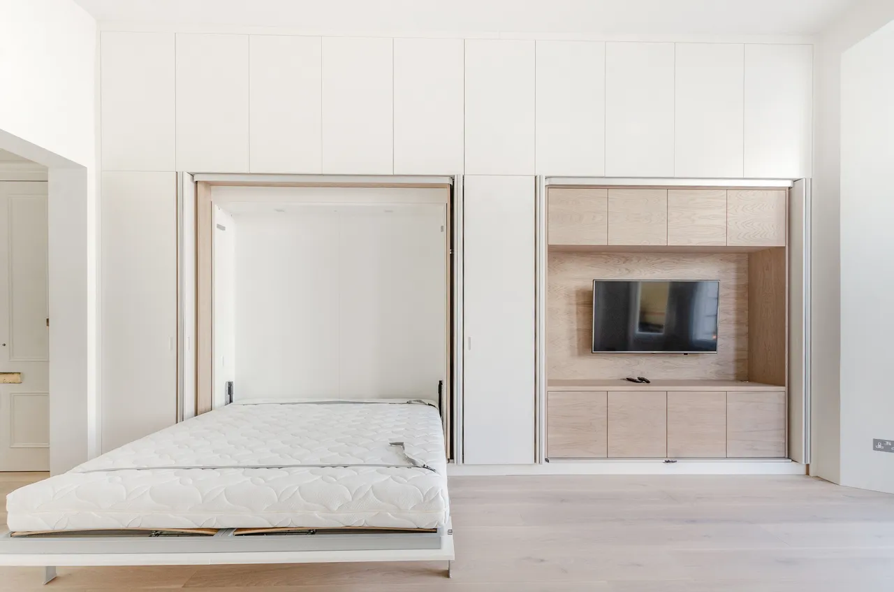 Flat 1B, 153 Cromwell Road, London, photo 6